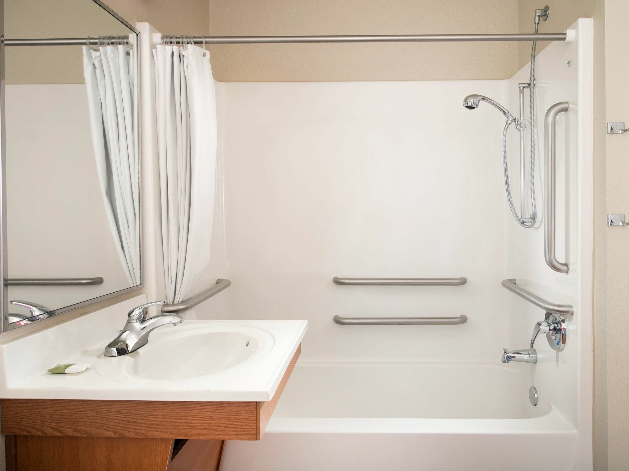 Extended Stay America Select Suites - Cleveland - Airport Fairview Park Exterior foto